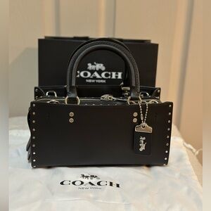 Rogue Bag 26 With Rivets